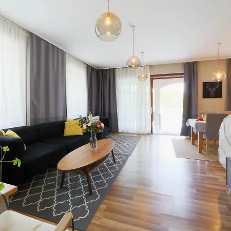 Aschbacher By Interhome *