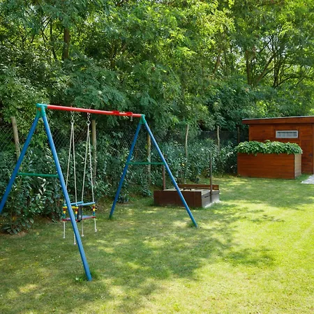 Aschbacher By Interhome Vilă