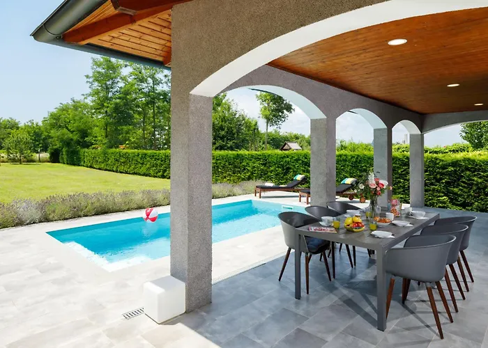 Aschbacher By Interhome ヴィラ Balatonszárszó