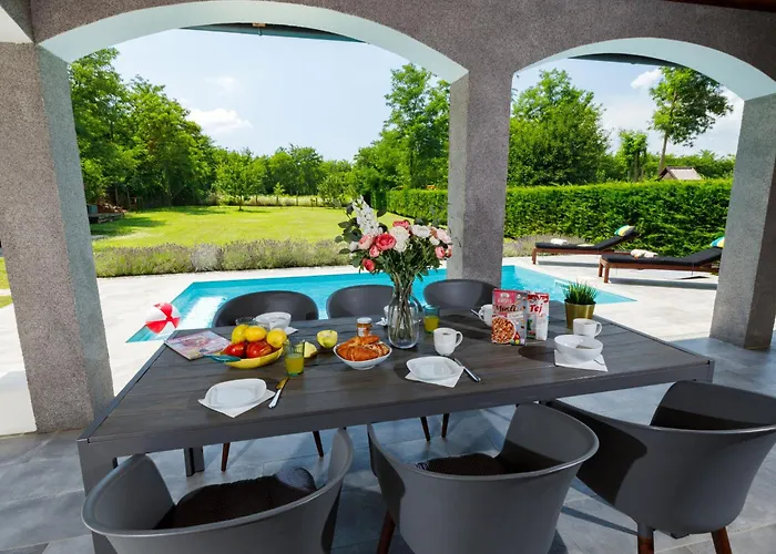 ヴィラ Aschbacher By Interhome Balatonszárszó